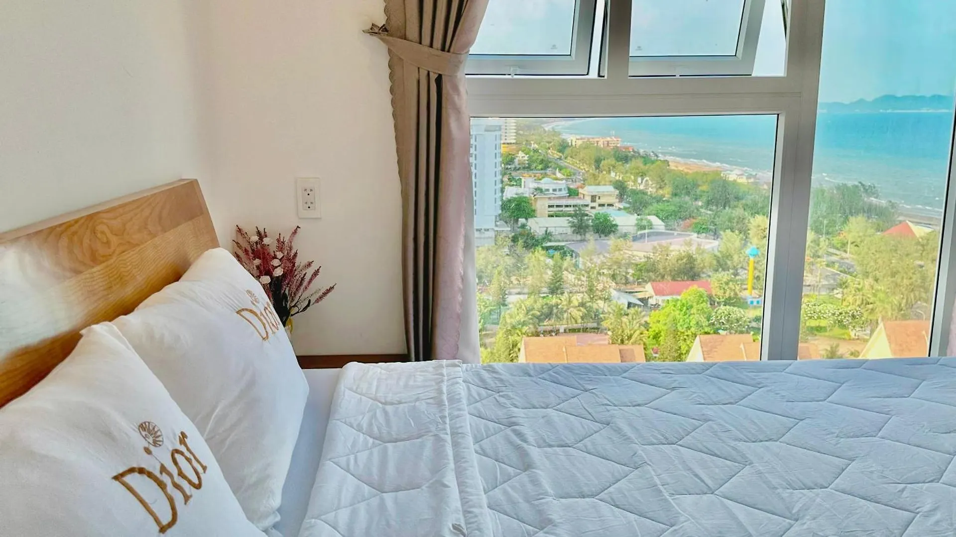 Mermaid Seaview Apartment Vung Tau -Mai Oanh Homestay 0*,